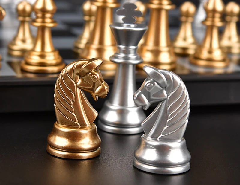 Medieval Folding Classic Chess Set With Chessboard 32 Pieces Gold Silver Magnetic Chess Portable Travel Games For Adults Kid Toy