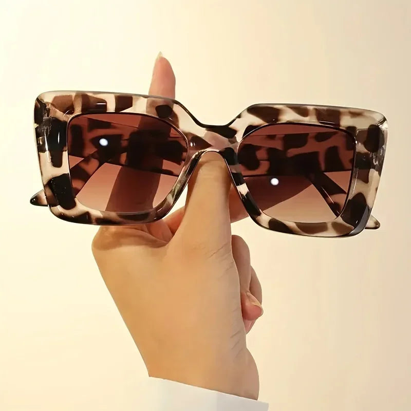 Unique leopard print square fashionable women's glasses - stylish gradient lenses with anti glare technology