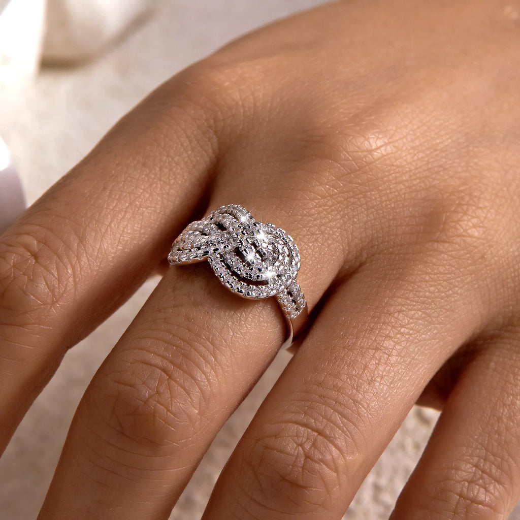 Creative Cross Knotting Design Rings For Women Fashion Sparkling CZ Zircon Geometric Finger Ring Party Dating Statement Jewelry