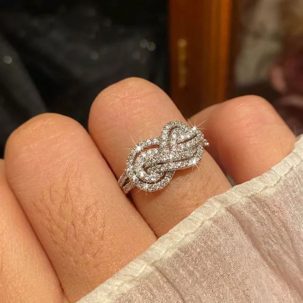 Creative Cross Knotting Design Rings For Women Fashion Sparkling CZ Zircon Geometric Finger Ring Party Dating Statement Jewelry