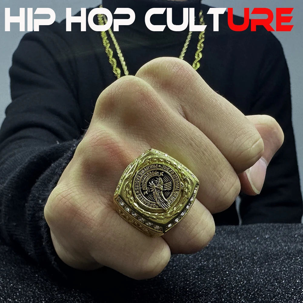 High end custom men's 18K gold ring, domineering eagle totem, luxurious diamond inlay, suitable for hip-hop rap and street gangs